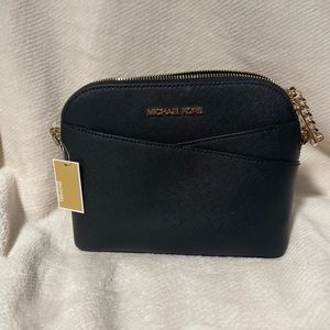 Michael Kors Jet Set Travel Crossbody Bag, Size Medium - Black/Gold